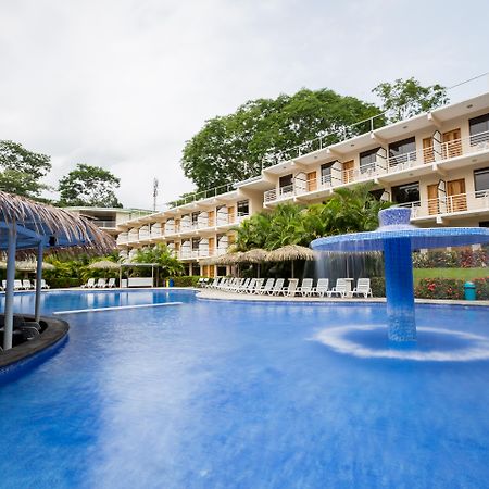 Hotel Arenas En Punta Leona Playa Agujas Exterior photo