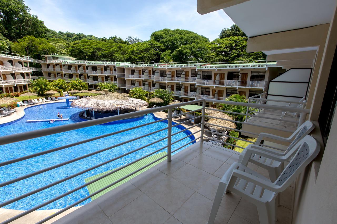Hotel Arenas En Punta Leona Playa Agujas Exterior photo