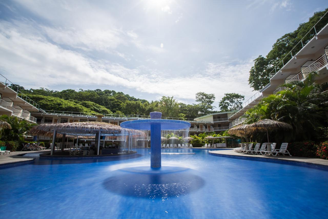 Hotel Arenas En Punta Leona Playa Agujas Exterior photo