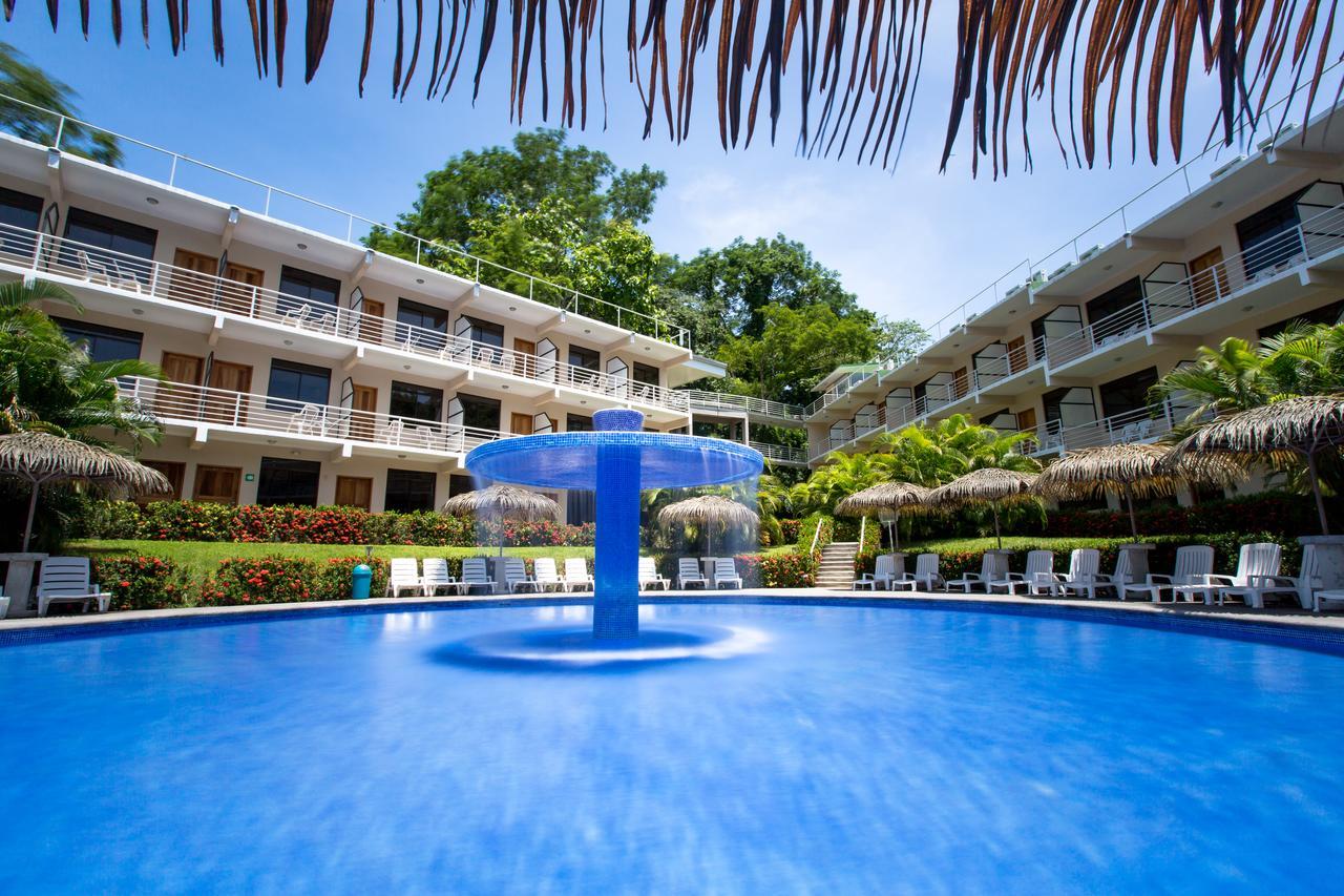 Hotel Arenas En Punta Leona Playa Agujas Exterior photo